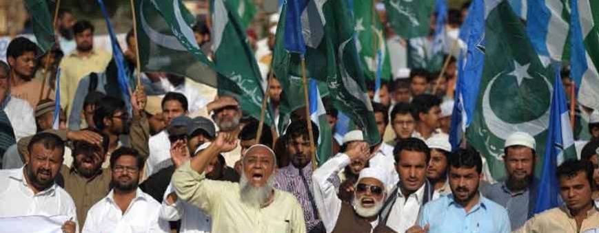 Jamaat-e-Islami activists